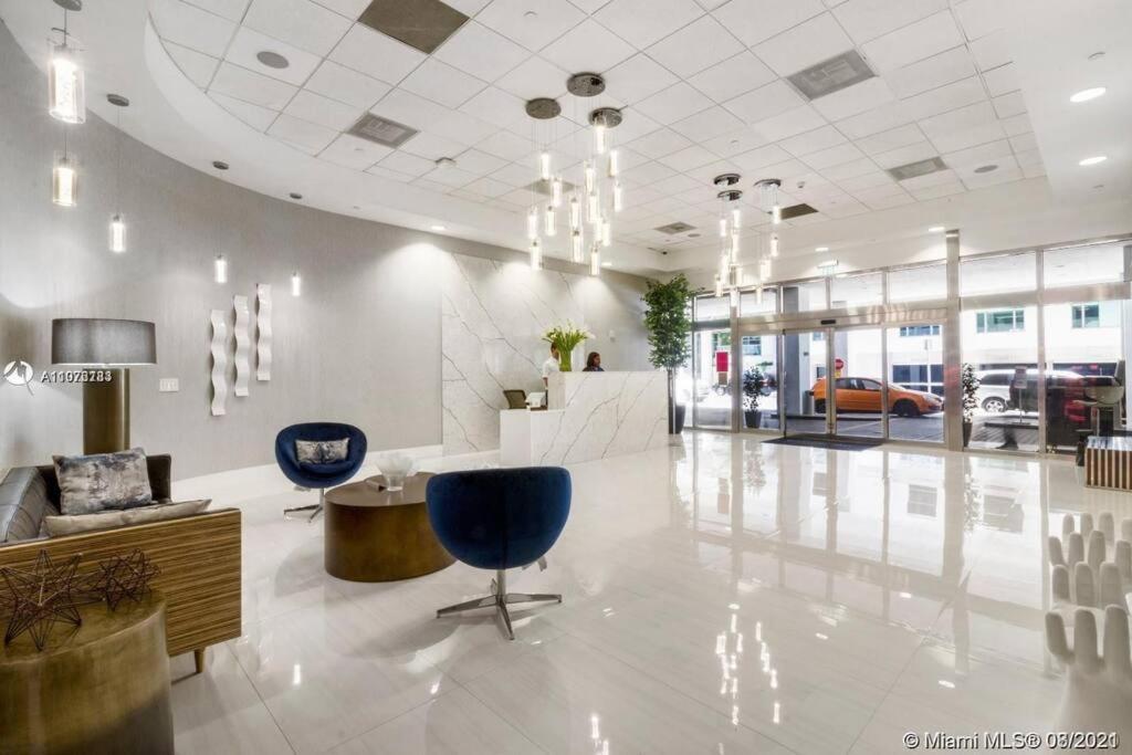 Ocean View 35Th Floor, In The Heart Of Miami Apartment Exterior photo